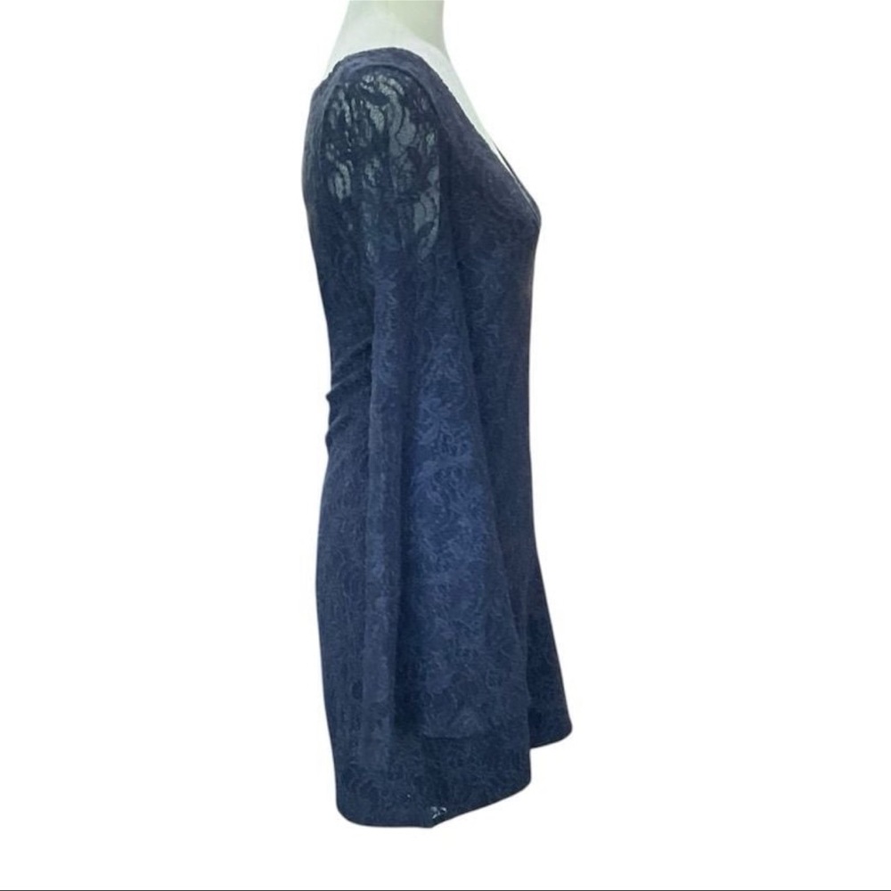 Chaser Women's Crochet Lace Bell Sleeve Tunic Dress Navy Blue Size Small NWT!! - Picture 4 of 9